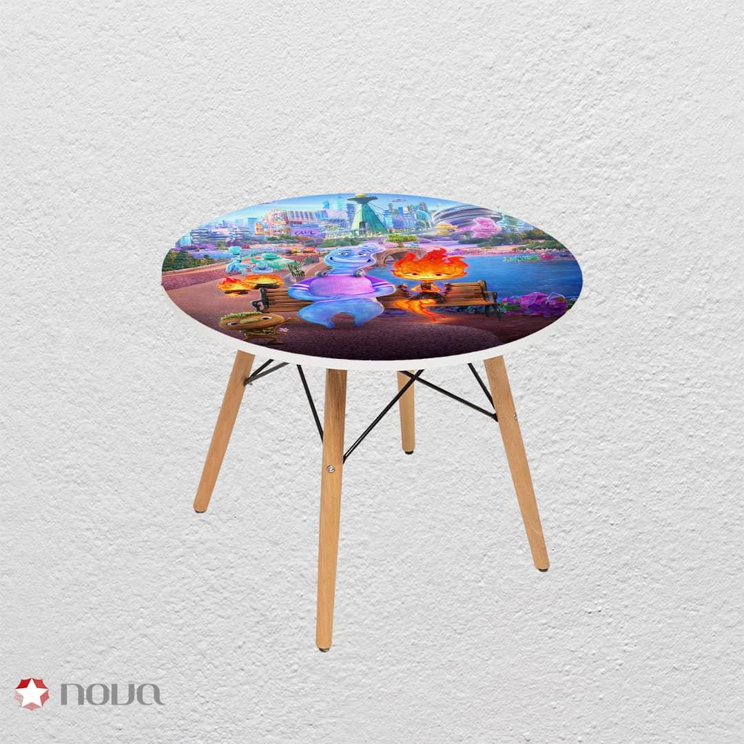 میز مدرن کودک مدل پایه چوبی طرح امبر و وید کد KDW-05