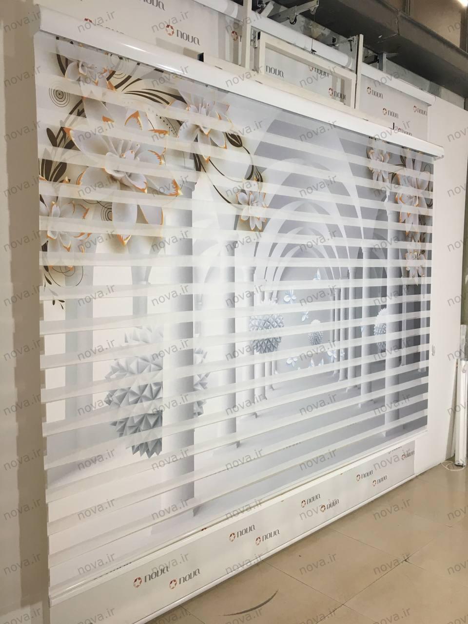 نمونه اجرا شده محصول پرده زبرا طرح سه بعدی تالار سفید کد TRD-03